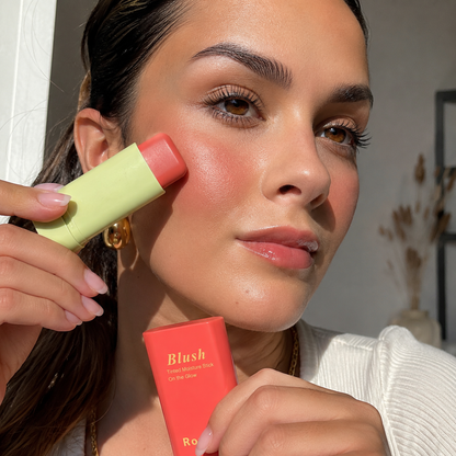 Blush em Stick Multifuncional Leve e à Prova de Água